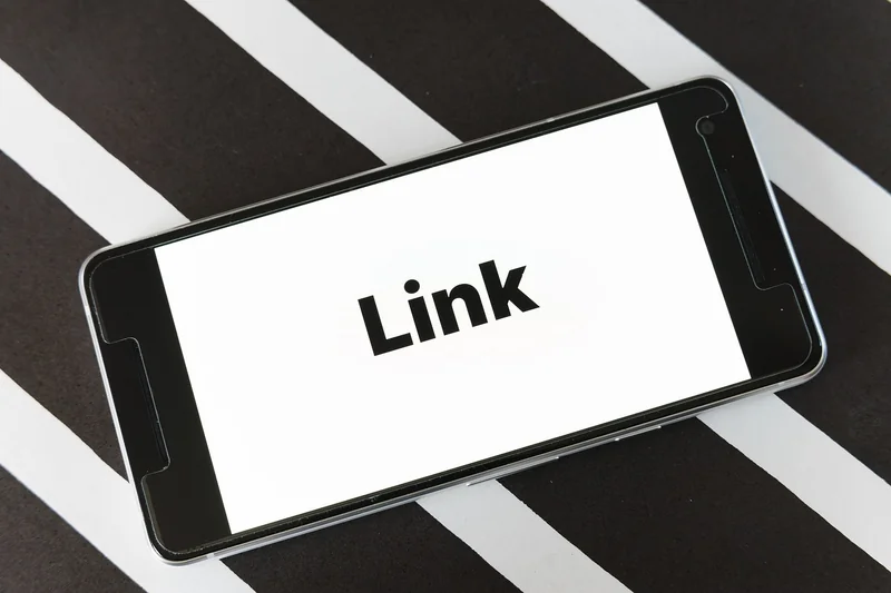 Comparaison : URL bonnes vs mauvaises pratiques