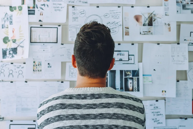 L'intention de recherche et le contenu sémantique : la fin du keyword stuffing